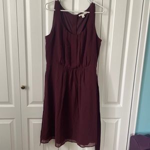 Dark maroon sleeveless dress, banana republic size 16 (never worn)